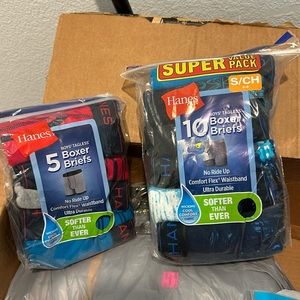 15 new Hanes Tagless Boy Boxer Briefs